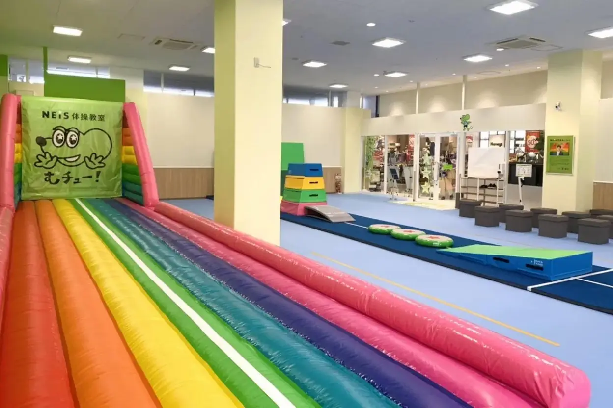 立川ケヤキモール校 内観